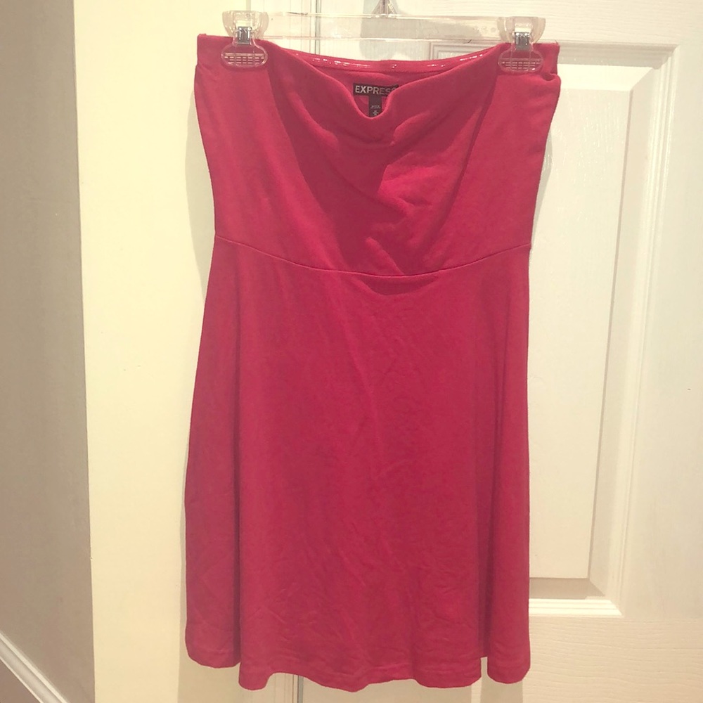 Strapless dress